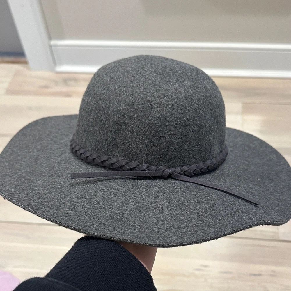 Dressy Girls Kids Hat Gray wide brim wool